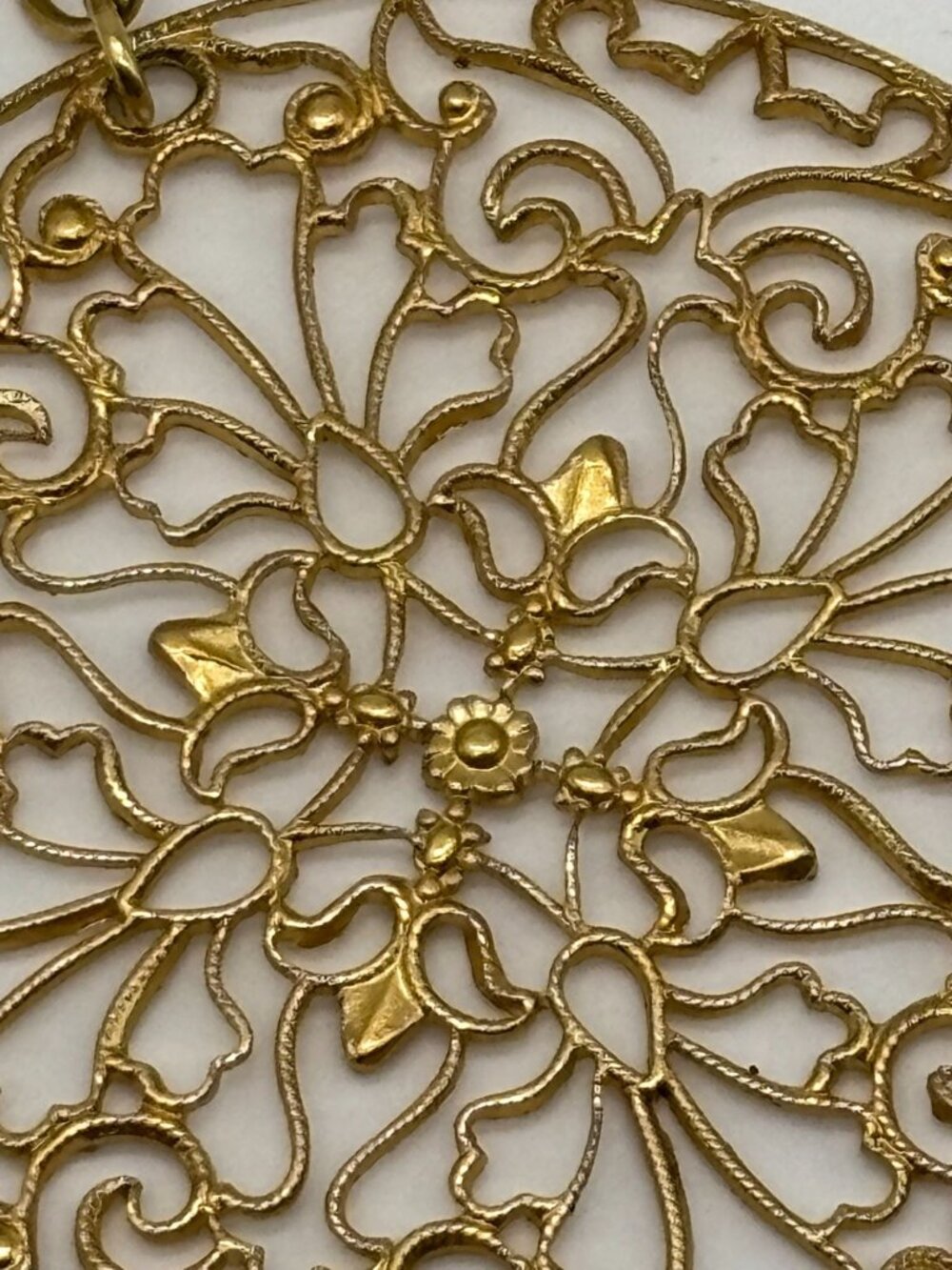 Vintage Napier Earrings Gold-Tone X-Large Round Dangling Discs Filigree Clip-Ons - Picture 4 of 15